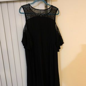 Black Macrame Lace Cold Shoulder Hi-Low Dress!